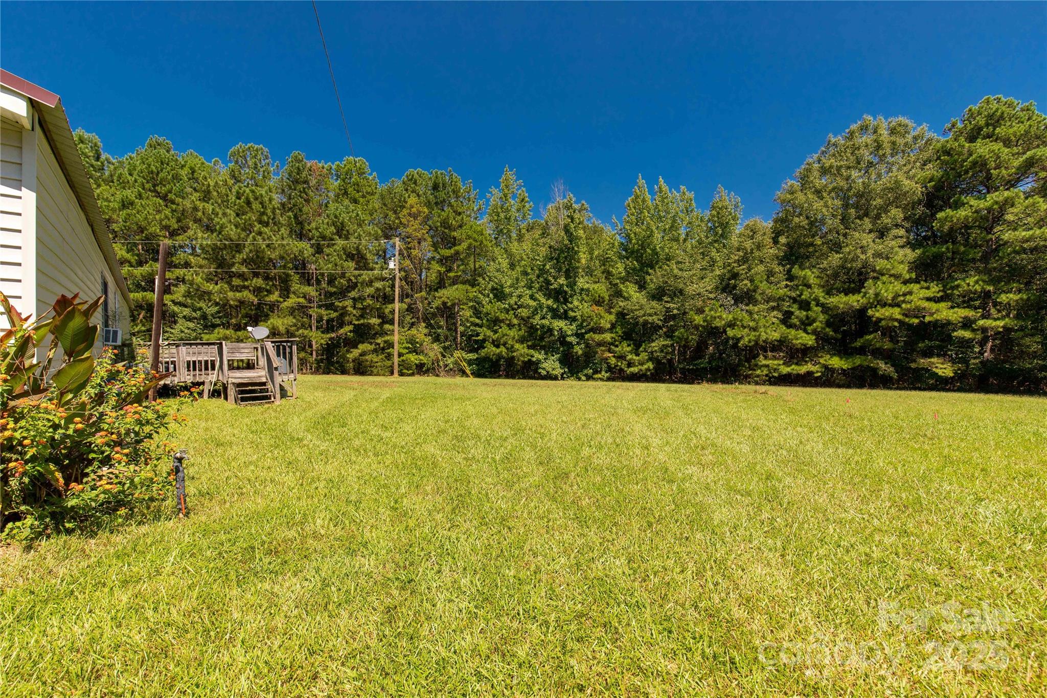 4331 Palmer Lloyd Road, Unit 11 Lancaster, SC 29720 - Photo 20 of 36 a view of a large yard with an outdoor space