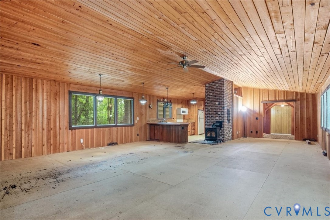 7581 Granny Valley Road Gloucester, VA 23061 - Photo 10 of 69