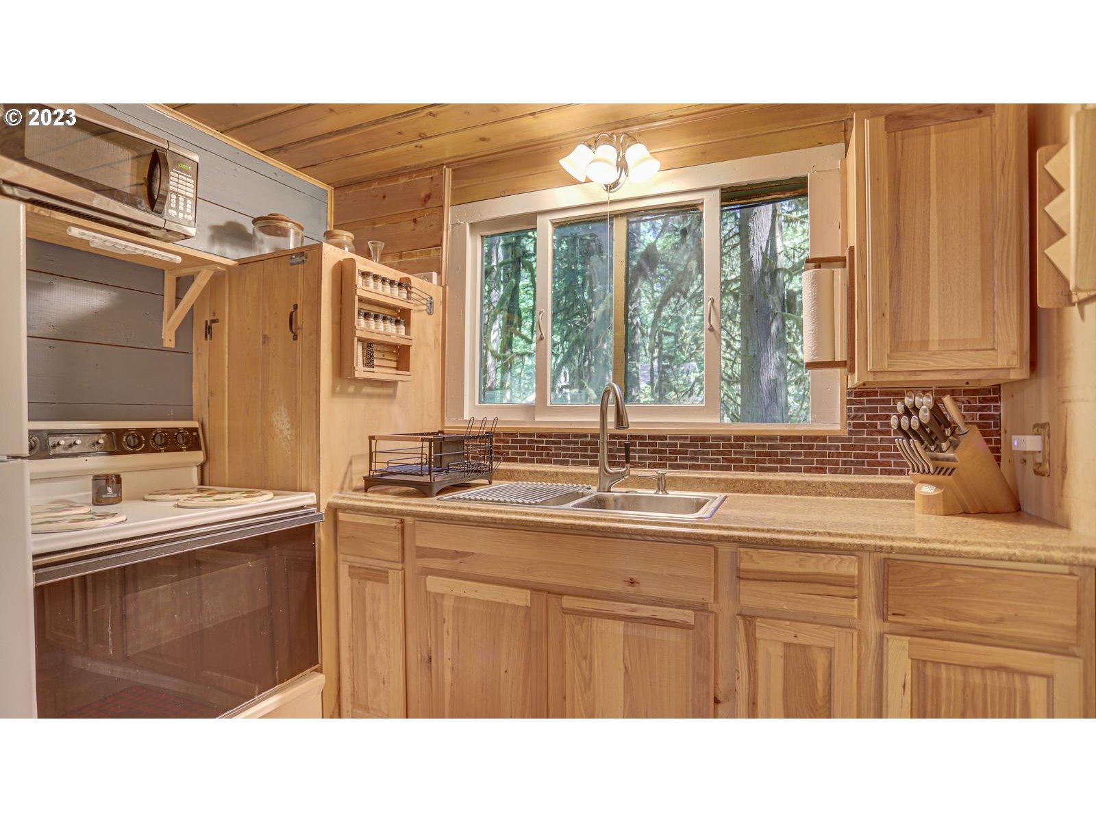 27525 Road 20, Unit LOT 4 Rhododendron, OR 97049 - Photo 13 of 28 Gallery Image 13