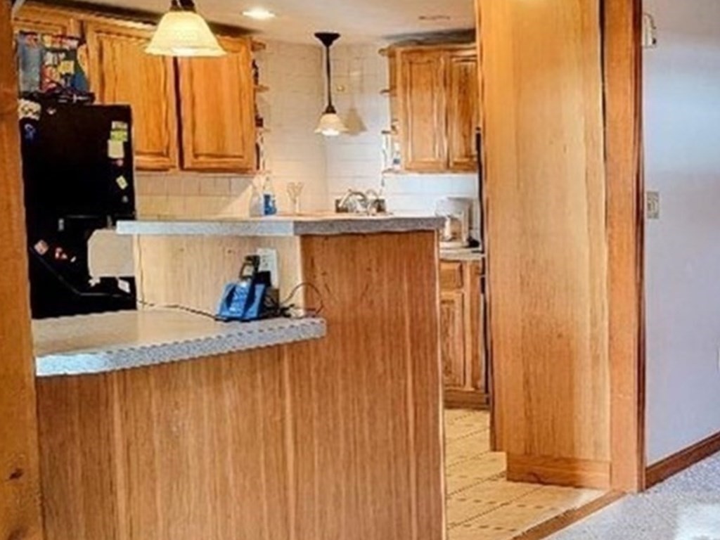228 Ashby Road Ashburnham, MA 01430 - Photo 10 of 35