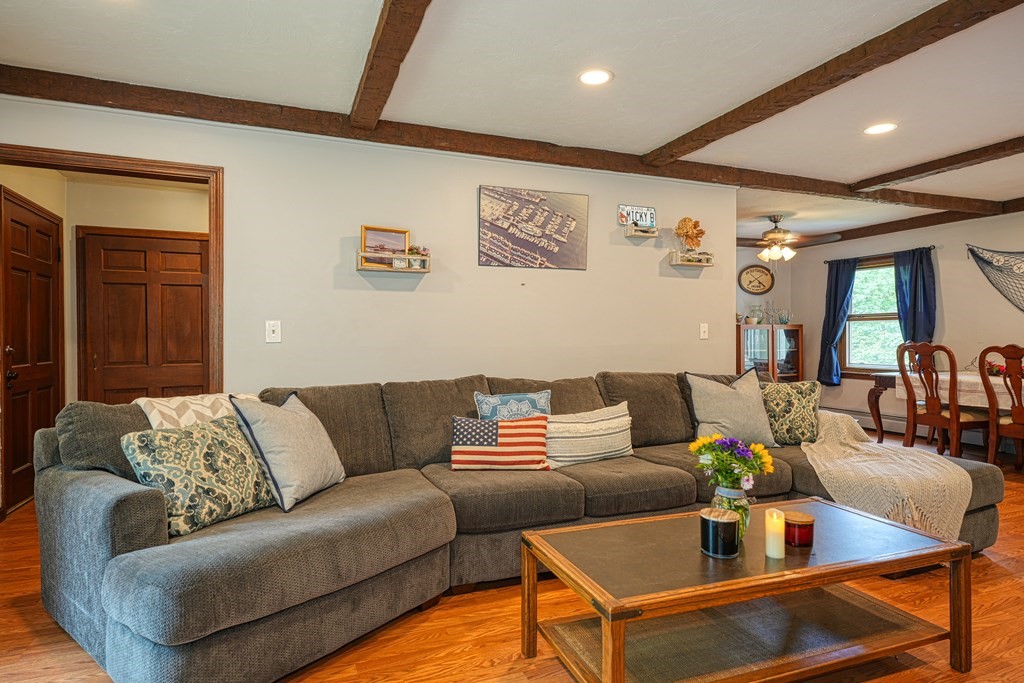 33 Esty Road Princeton, MA 01541 - Photo 15 of 41