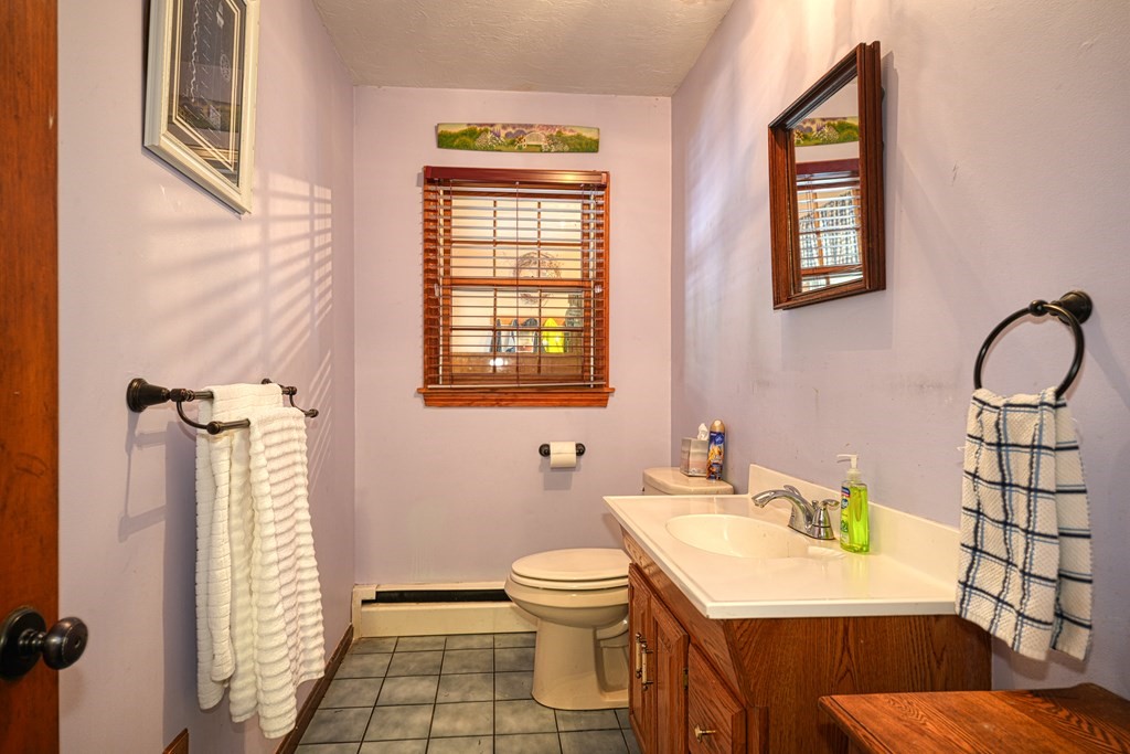 33 Esty Road Princeton, MA 01541 - Photo 20 of 41