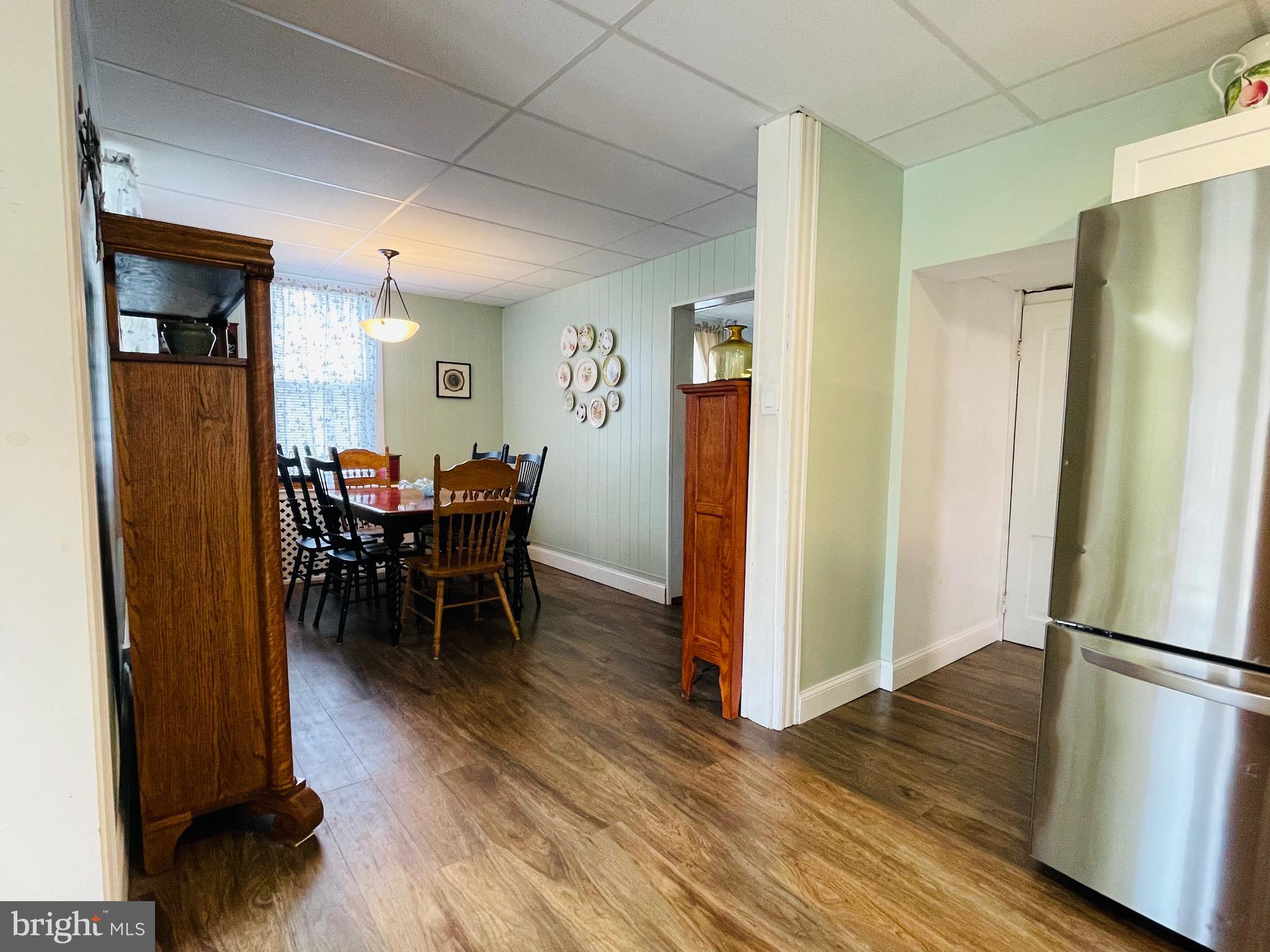 2921 Summit Avenue Baltimore, MD 21234 - Photo 12 of 54