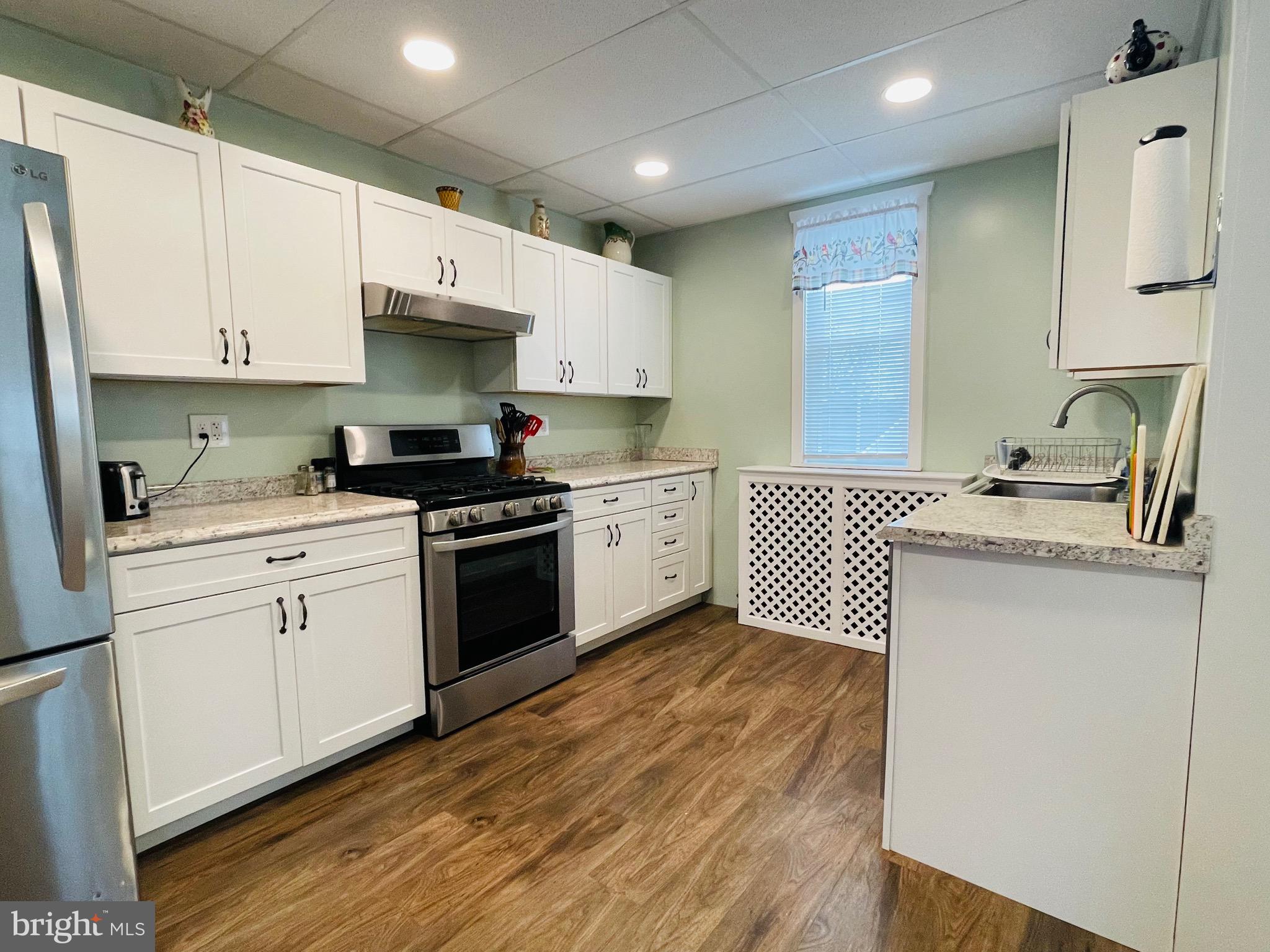 2921 Summit Avenue Baltimore, MD 21234 - Photo 15 of 54