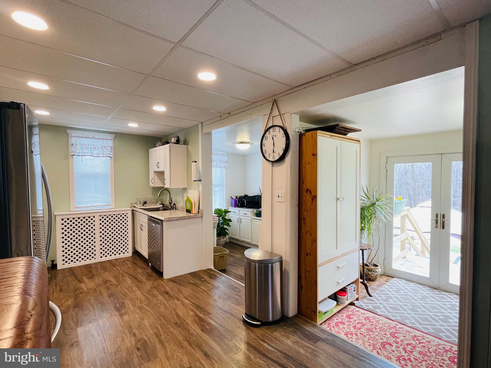 2921 Summit Avenue Baltimore, MD 21234 - Photo 16 of 54