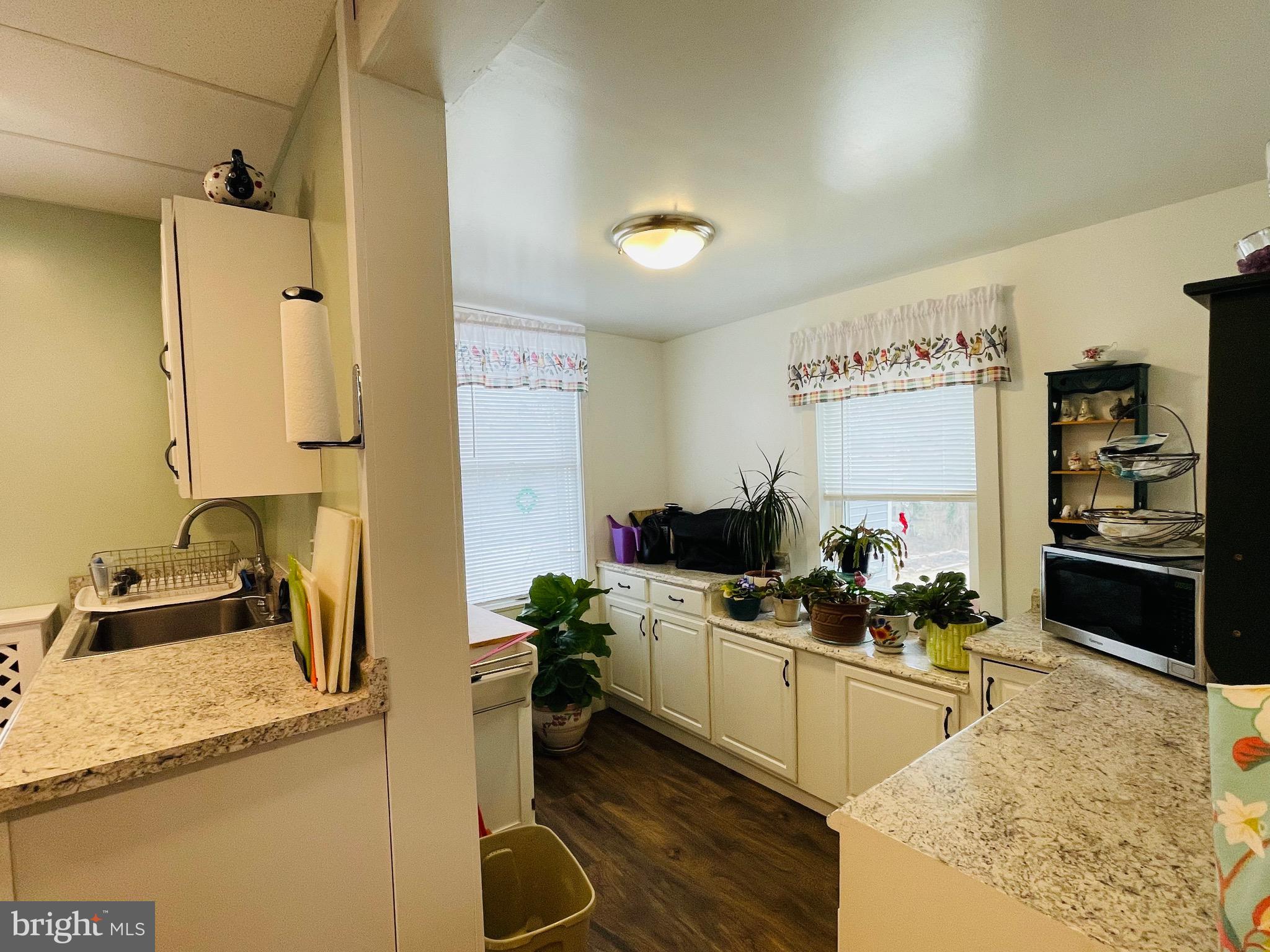 2921 Summit Avenue Baltimore, MD 21234 - Photo 17 of 54