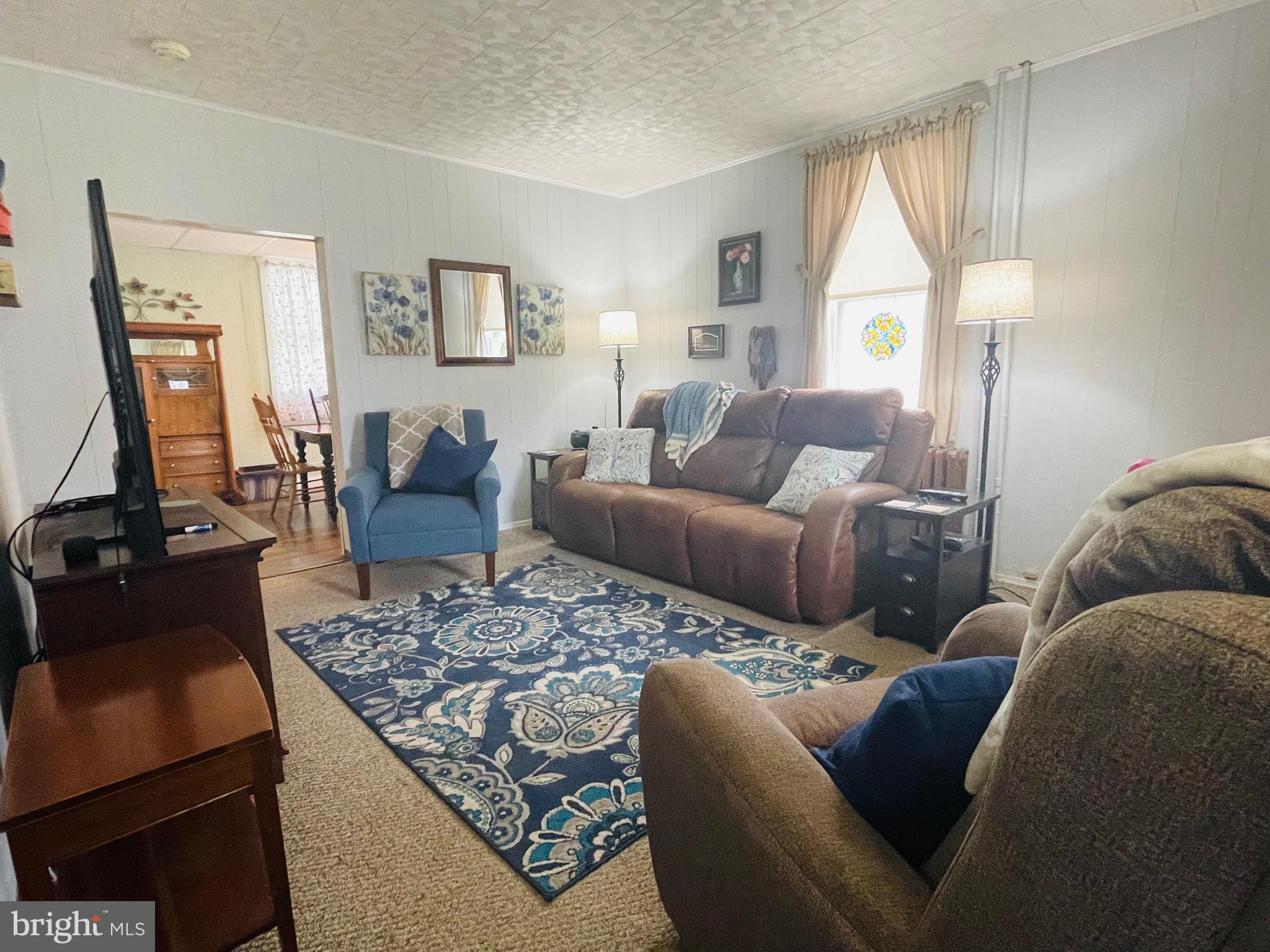 2921 Summit Avenue Baltimore, MD 21234 - Photo 5 of 54