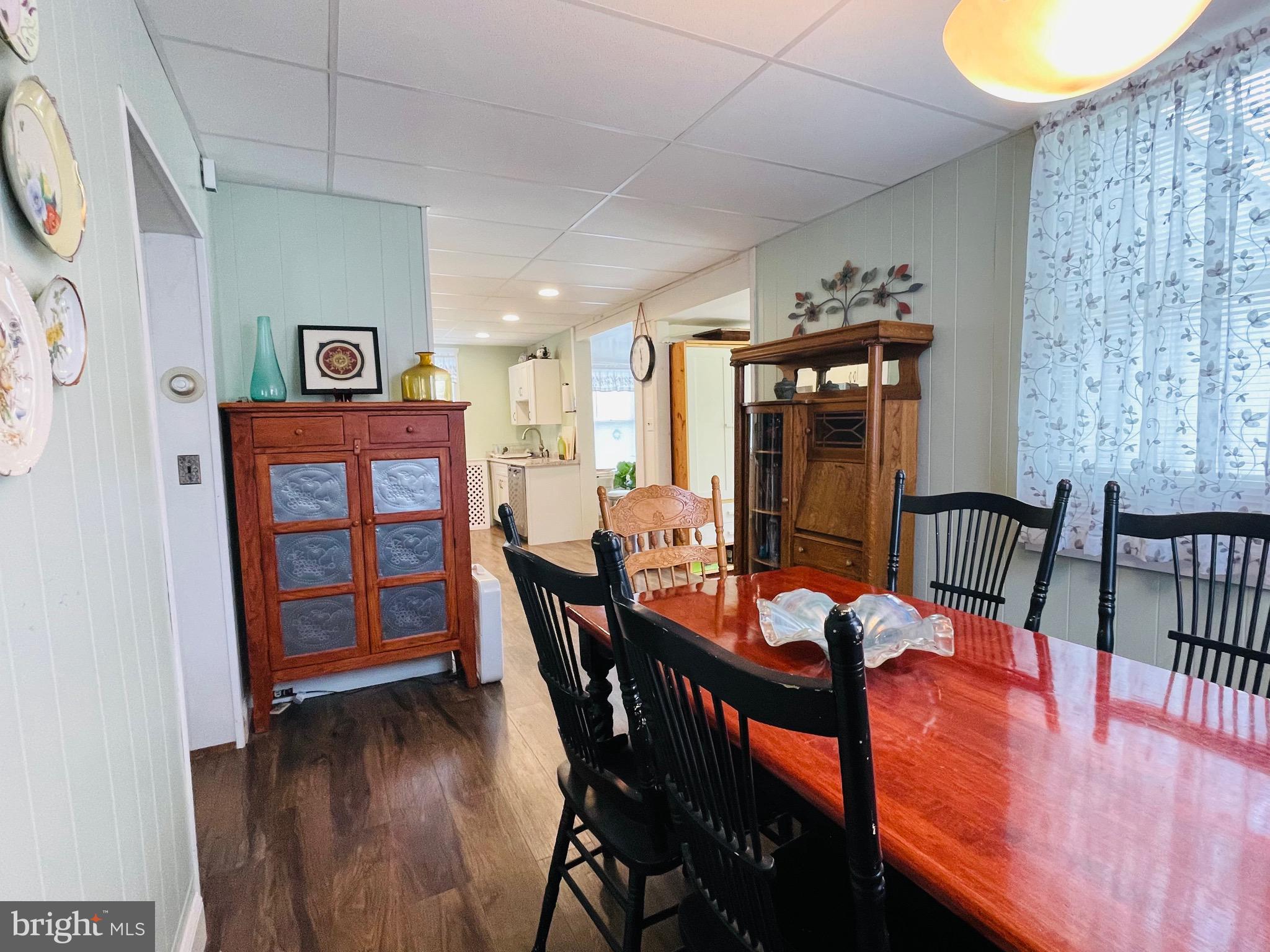 2921 Summit Avenue Baltimore, MD 21234 - Photo 9 of 54