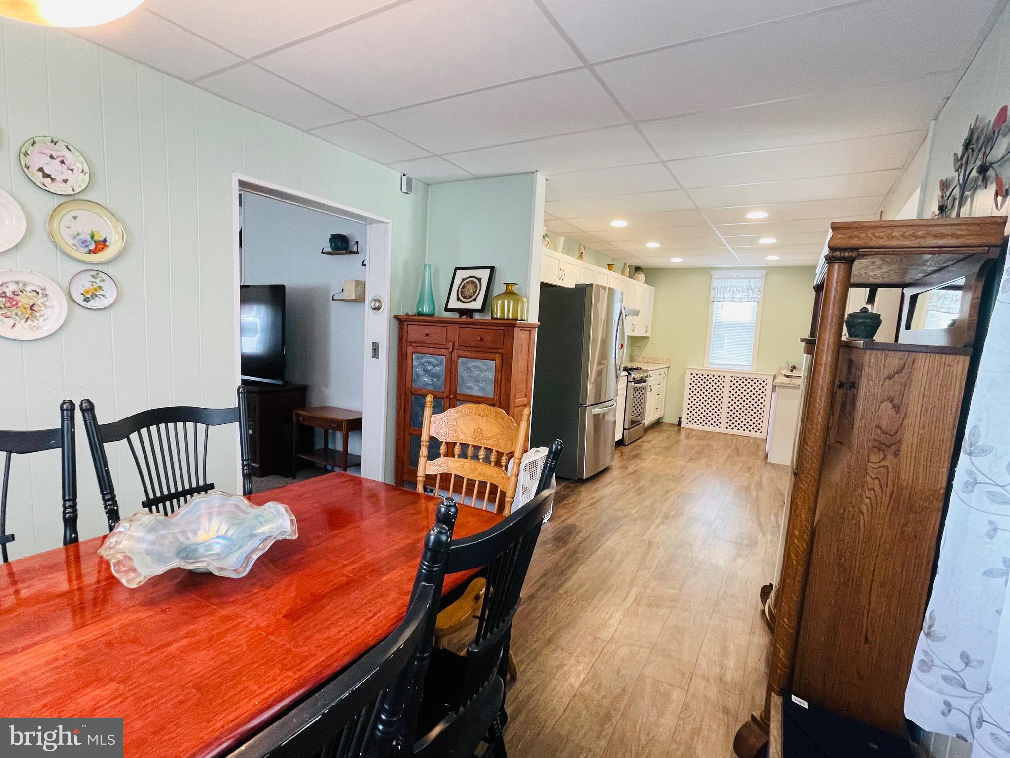 2921 Summit Avenue Baltimore, MD 21234 - Photo 10 of 54