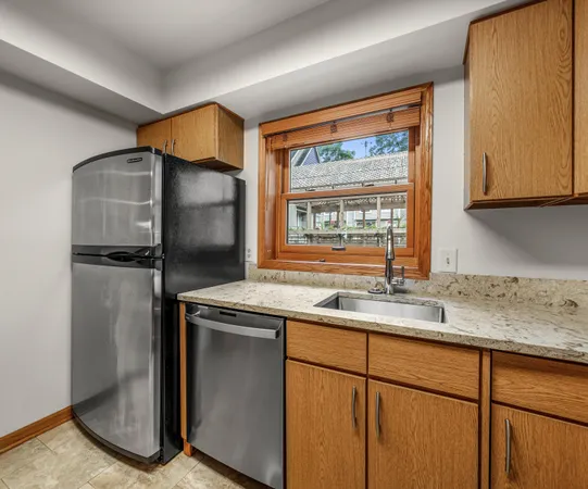 $600,000 | 651 North 5th Avenue, Ann Arbor, MI 48104