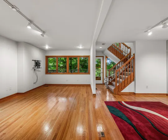 $600,000 | 651 North 5th Avenue, Ann Arbor, MI 48104