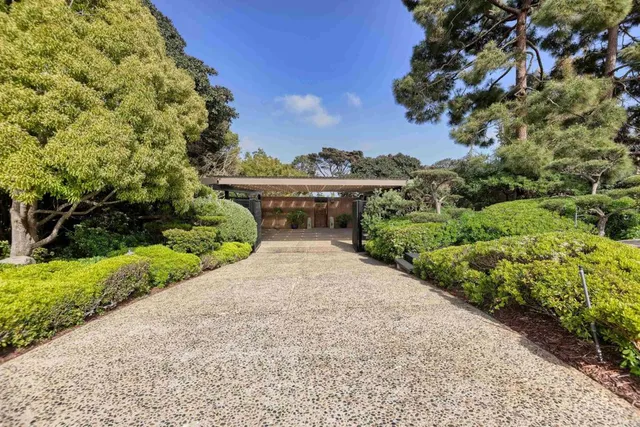 $16,900,000 | 567 Gage Lane, San Diego, CA 92106