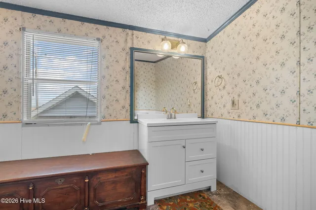 $235,000 | 1150 Highway 70, Davis, NC 28524