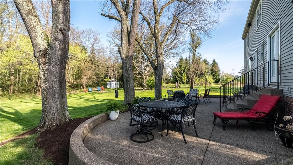 155 Logan Road Gibsonia, PA 15044 - Photo 2 of 25 Gallery Image 2