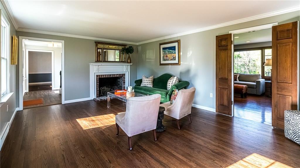 155 Logan Road Gibsonia, PA 15044 - Photo 5 of 25 Gallery Image 5