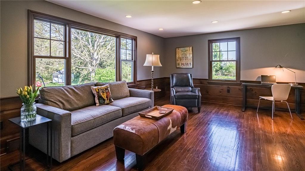 155 Logan Road Gibsonia, PA 15044 - Photo 7 of 25 Gallery Image 7