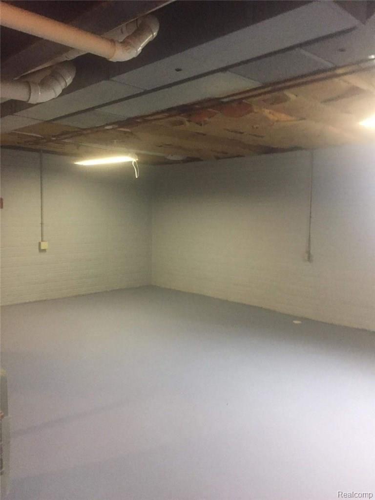 8300 Winn Road Yale, MI 48097 - Photo 32 of 48 Winn Bsmt1.jpg