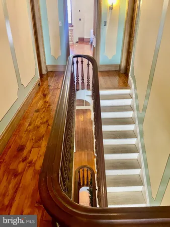a view of entryway