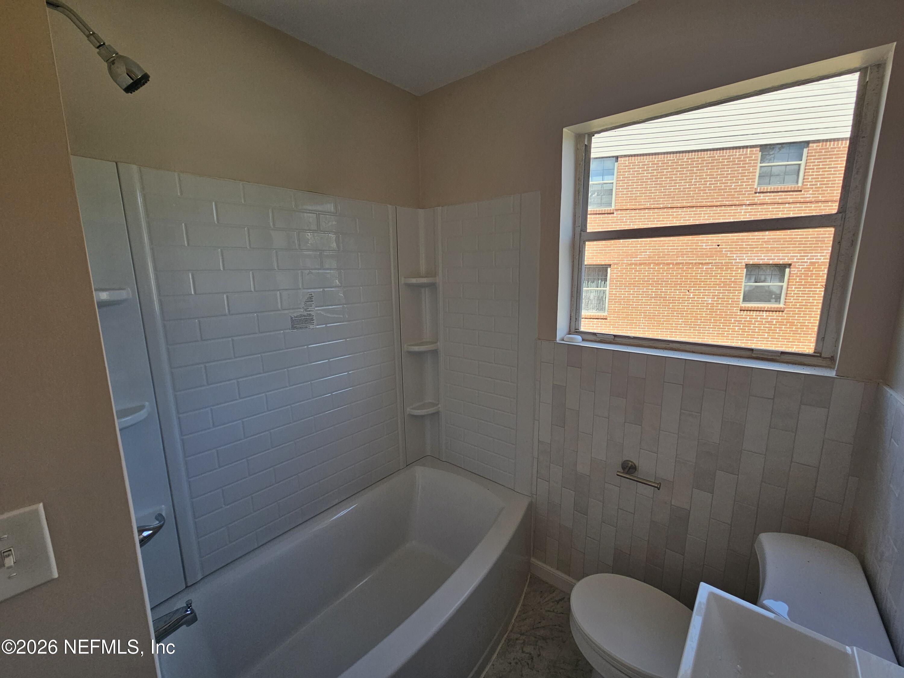 3005 Walton Street, Unit 2 Jacksonville, FL 32207 - Photo 11 of 15 20260526_154610