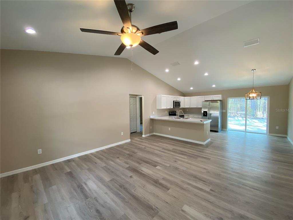 6288 Southwest 151st Lane Ocala, FL 34473 - Photo 4 of 28