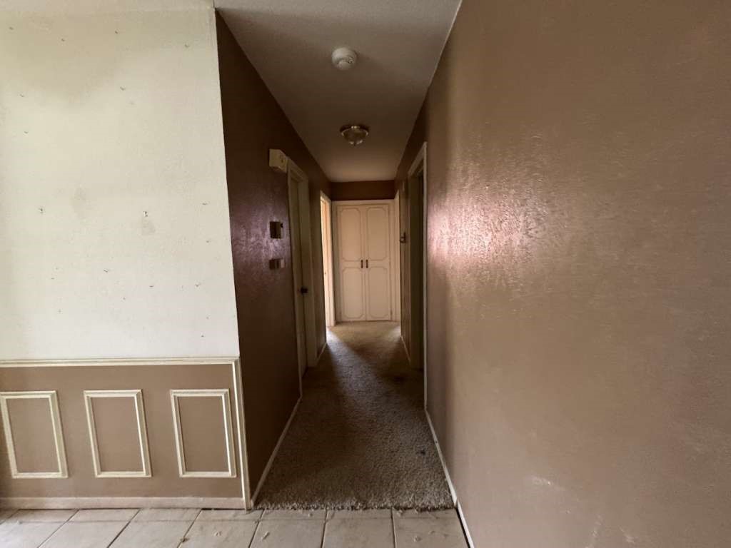 104 East 19th Street Littlefield, TX 79339 - Photo 11 of 19 a view of a hallway