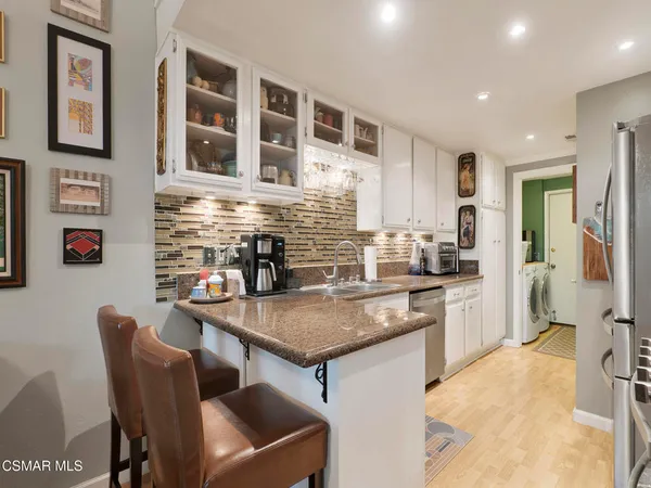 $530,000 | 24829 Apple Street, Unit E, Newhall, CA 91321