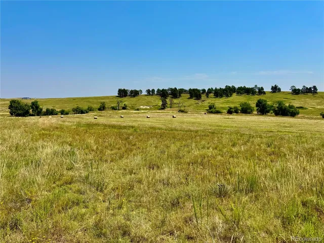 a view of an ocean view