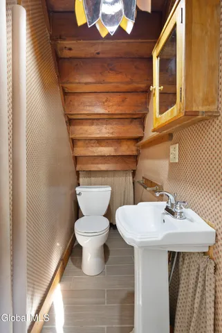 $199,900 | 26 Elm Street, Warrensburg, NY 12885