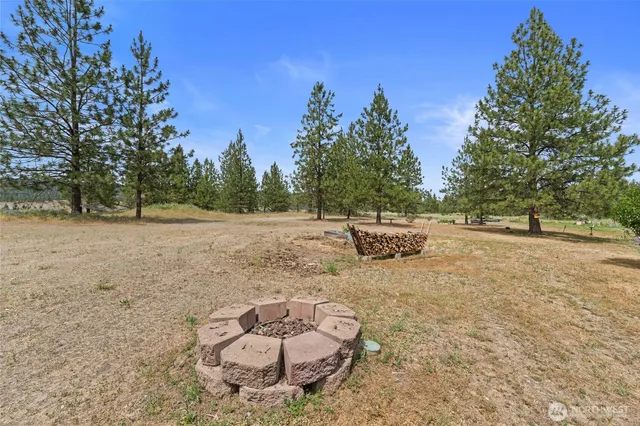 $350,000 | 45019 Cougi Lane North, Davenport, WA 99122