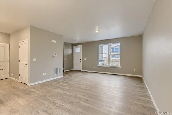 $2,750 | 847 North Quatar Street, Aurora, CO 80018