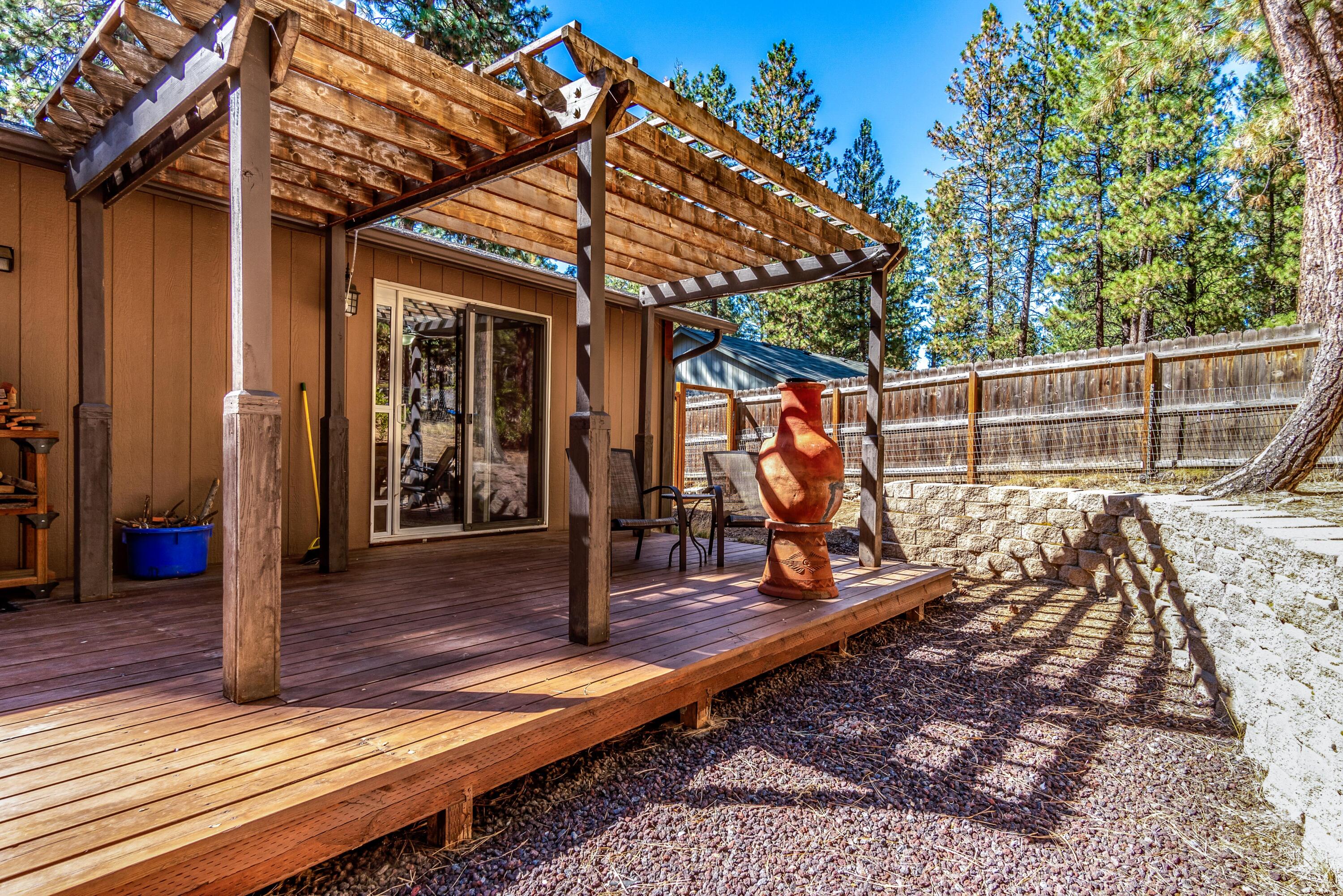 60154 Agate Road Bend, OR 97702 - Photo 21 of 39 60154 Agate Rd, Bend