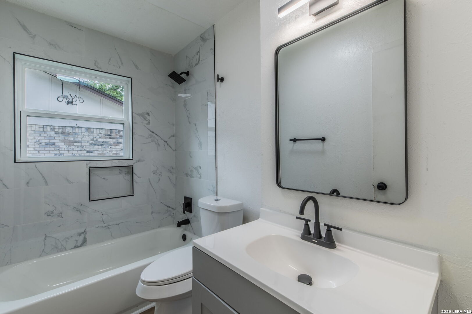 7514 Olusta Drive Dallas, TX 75217 - Photo 4 of 17