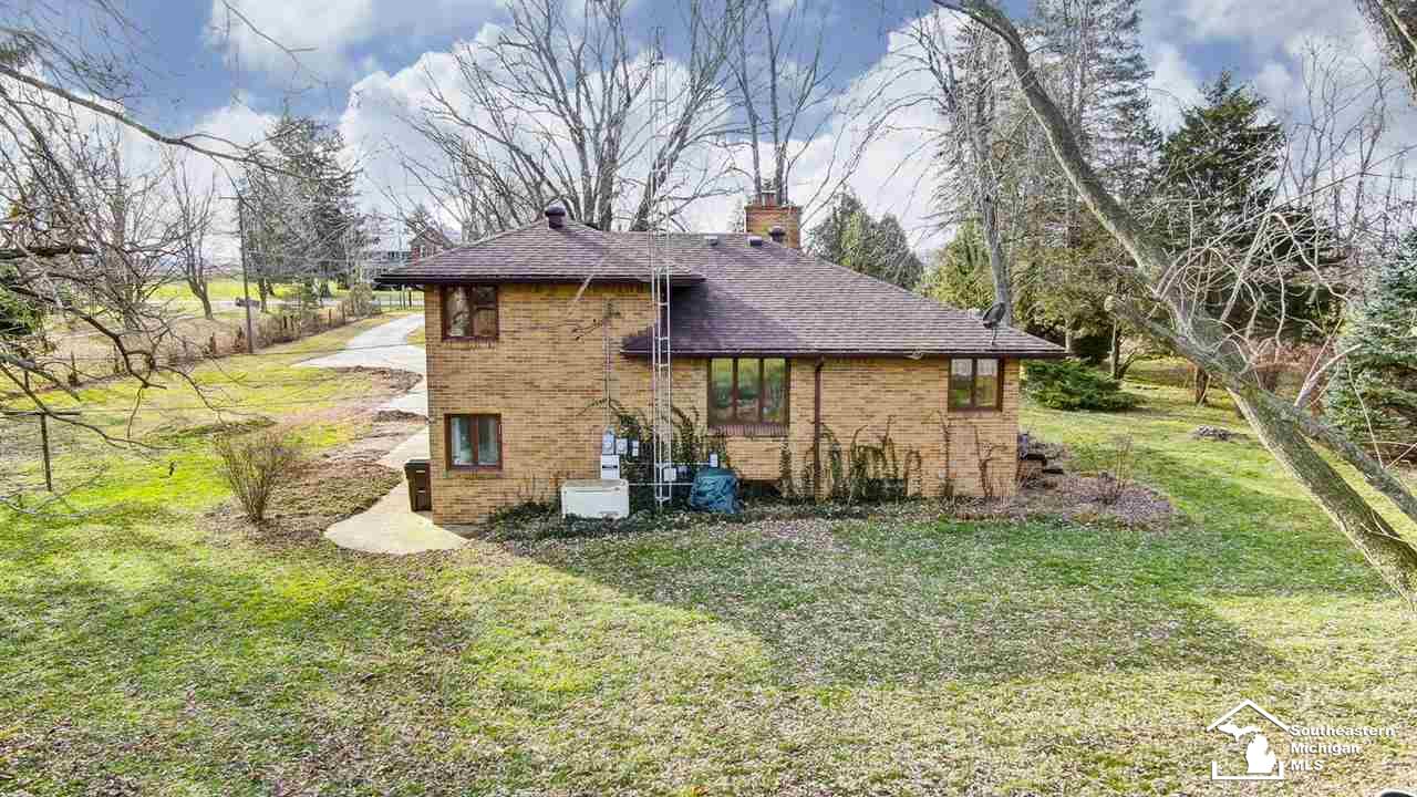 8894 Dixon Road Monroe, MI 48161 - Photo 33 of 44