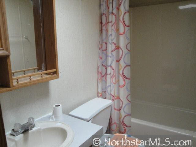 965 East River Road Motley, MN 56466 - Photo 8 of 10 Gallery Image 8