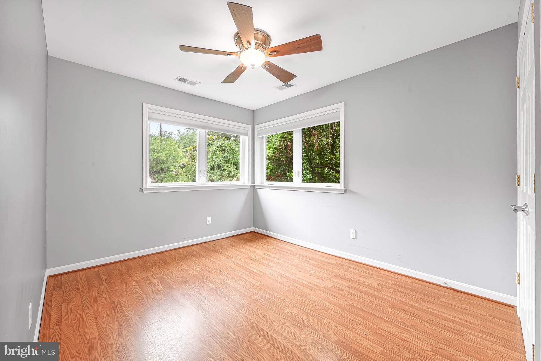 6202 West Halbert Road Bethesda, MD 20817 - Photo 30 of 46 Bedroom 4