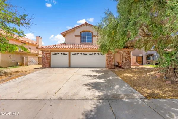 $535,000 | 43652 Andale Avenue, Lancaster, CA 93535