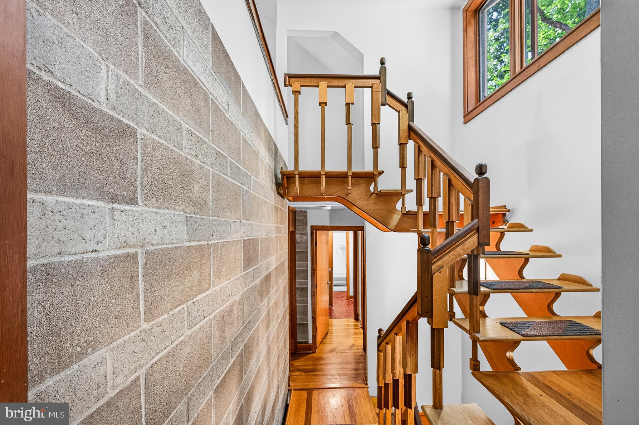 10817 Cross School Road Reston, VA 20191 - Photo 63 of 89 Stairs to the Loft