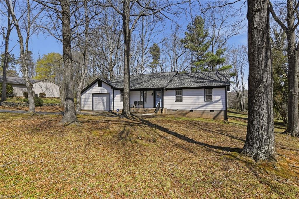 6445 Armindale Avenue Rural Hall, NC 27045 - Photo 4 of 32