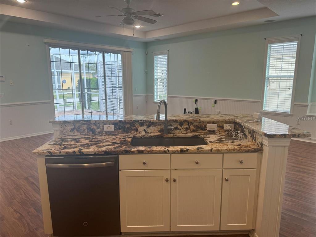 5714 Tides Place Apollo Beach, FL 33572 - Photo 9 of 30