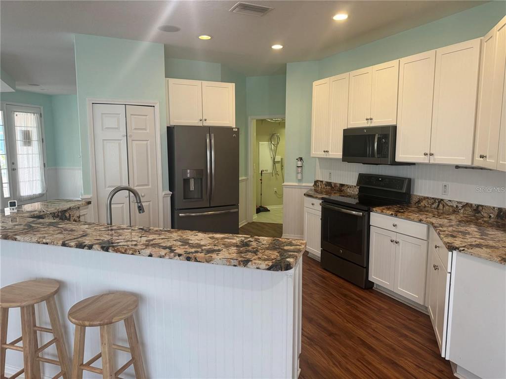 5714 Tides Place Apollo Beach, FL 33572 - Photo 10 of 30