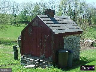 168 Hunter Road Oley, PA 19547 - Photo 4 of 5 Gallery Image 4