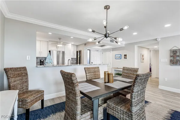 $699,000 | 6662 Estero Boulevard, Unit 308, Fort Myers Beach, FL 33931