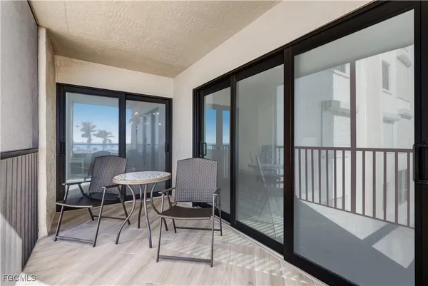 $699,000 | 6662 Estero Boulevard, Unit 308, Fort Myers Beach, FL 33931