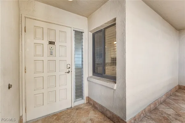 $699,000 | 6662 Estero Boulevard, Unit 308, Fort Myers Beach, FL 33931