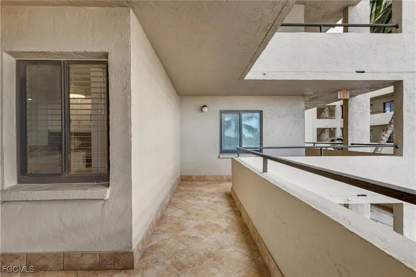 $699,000 | 6662 Estero Boulevard, Unit 308, Fort Myers Beach, FL 33931