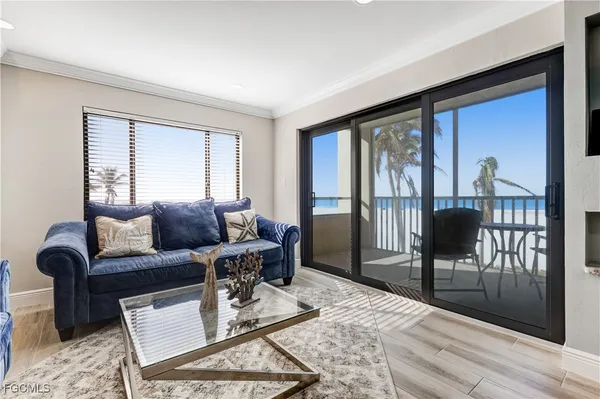 $699,000 | 6662 Estero Boulevard, Unit 308, Fort Myers Beach, FL 33931