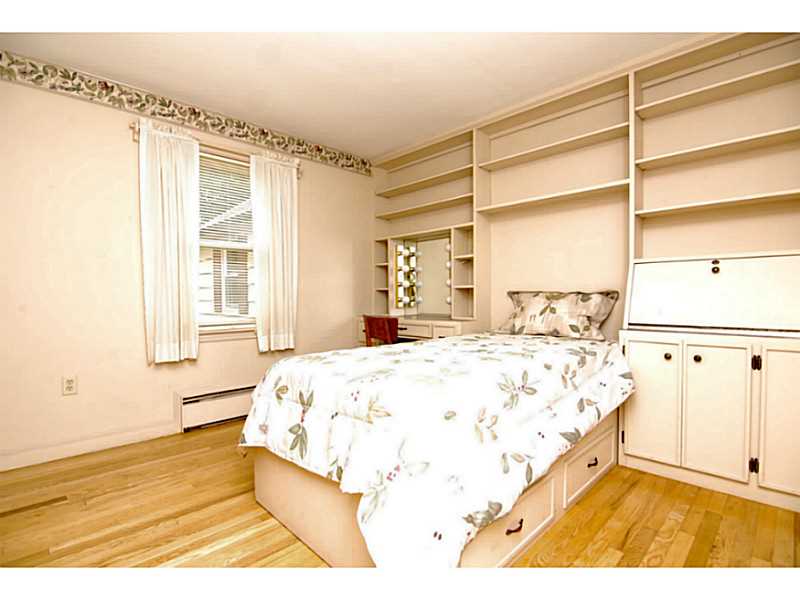59 Boombridge Road Westerly, RI 02891 - Photo 16 of 25 Bedroom.