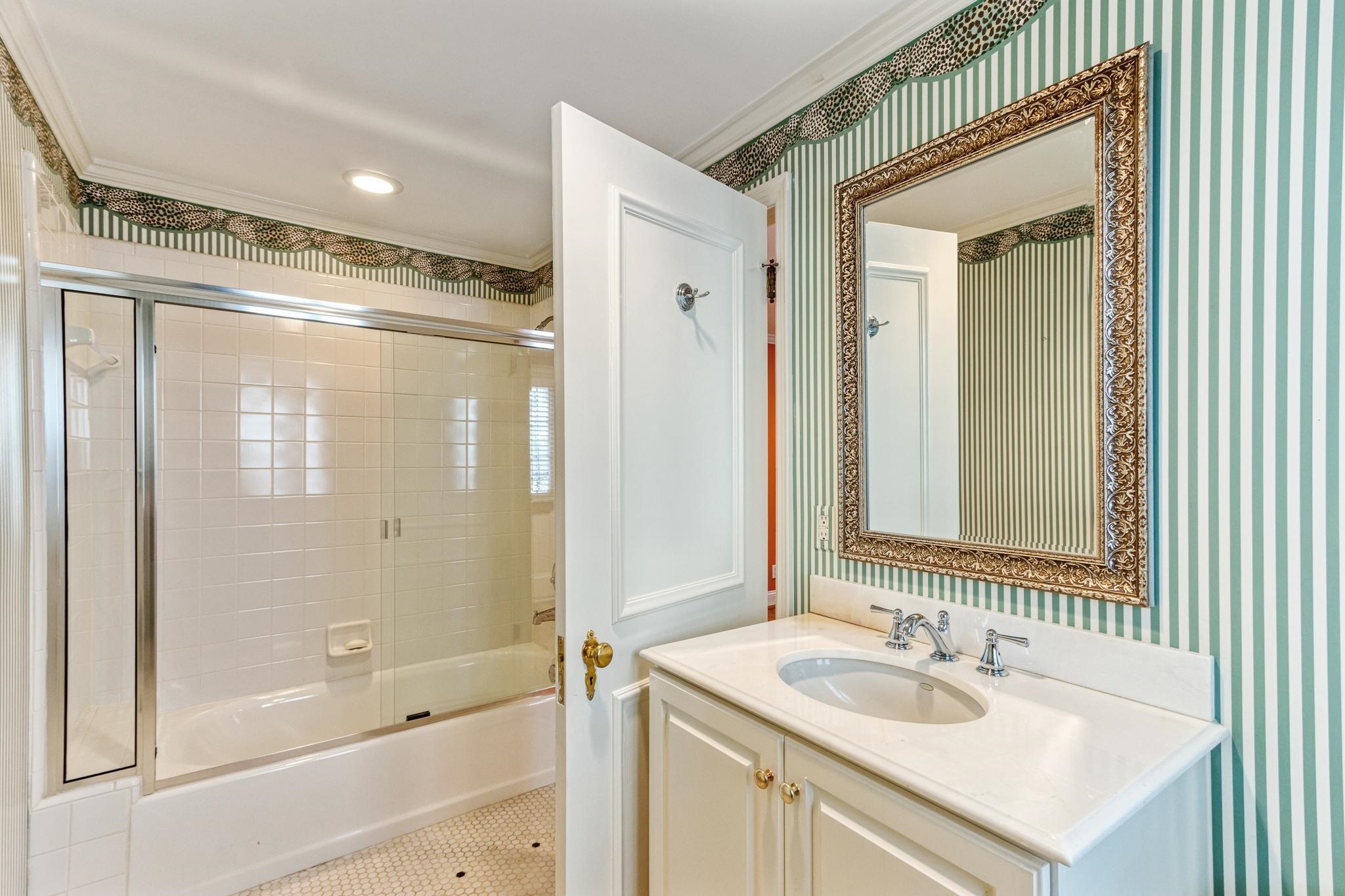 3790 Walnut Grove Road Memphis, TN 38111 - Photo 39 of 40