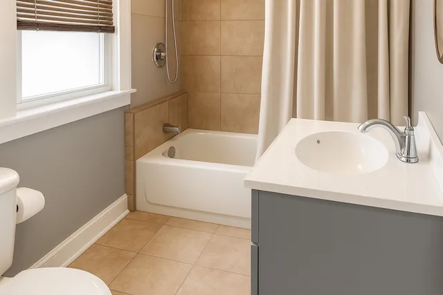 $179,900 | 7134 South Green Street, Chicago, IL 60621