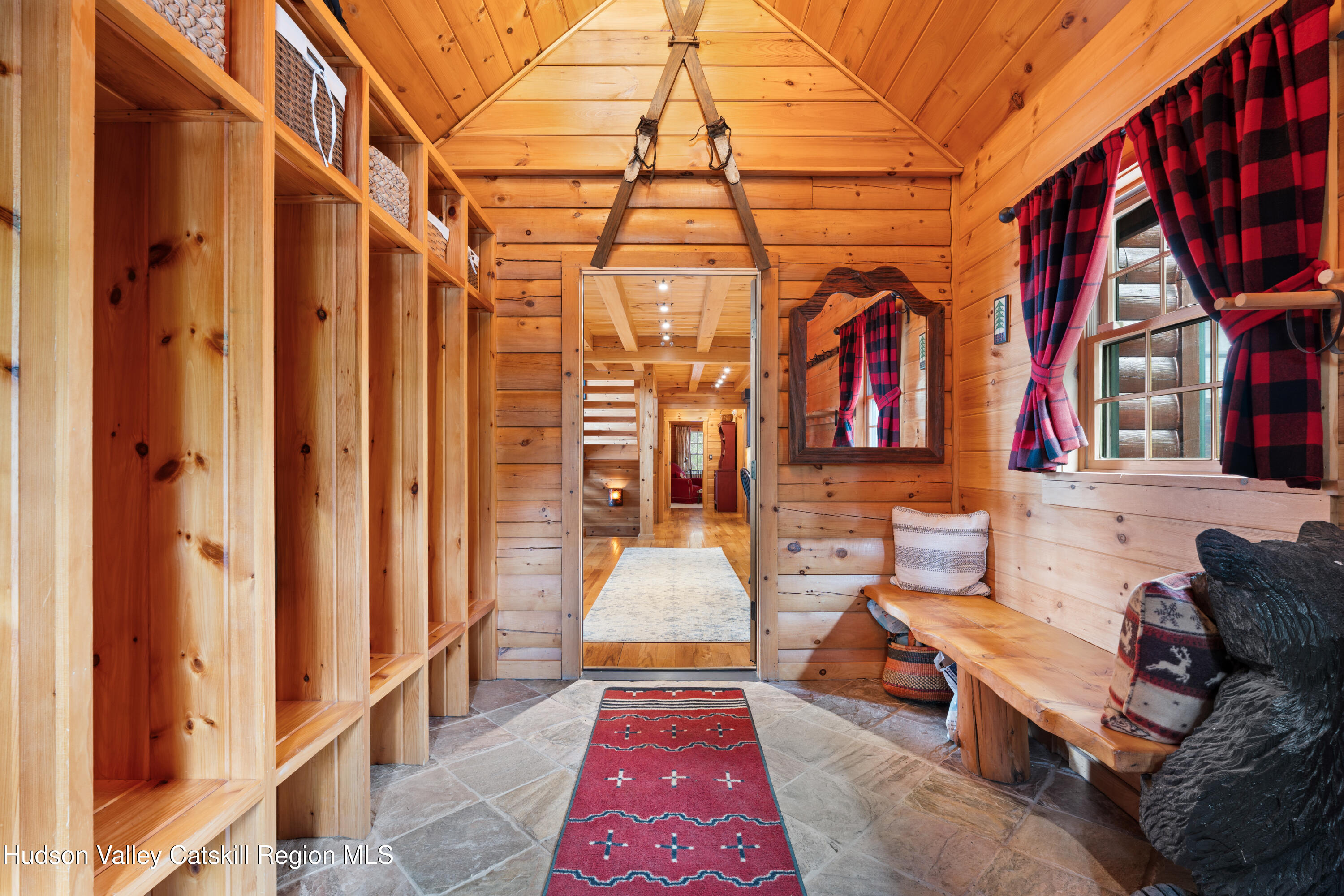 37 The Loop Windham, NY 12496 - Photo 4 of 45 Entrance